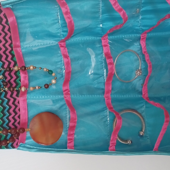 Jewelry organizer - Picture 7 of 11